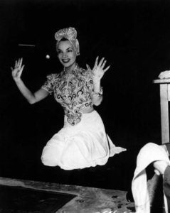 carmen-miranda-side-walk-calcada-fama