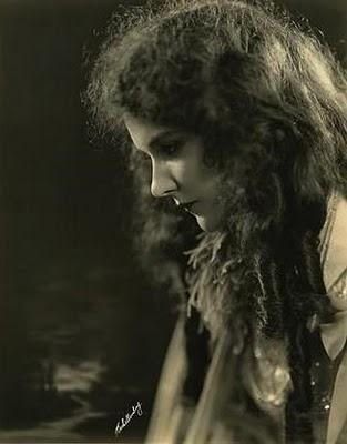lupita tovar