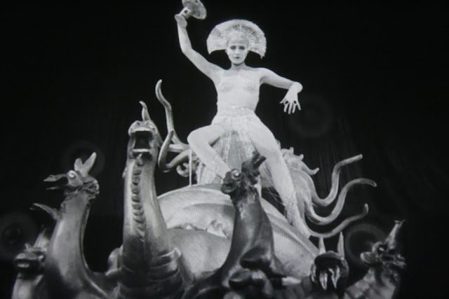 metropolis