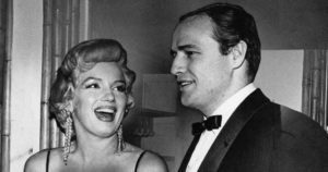 marilyn-monroe-marlon-brando (2)